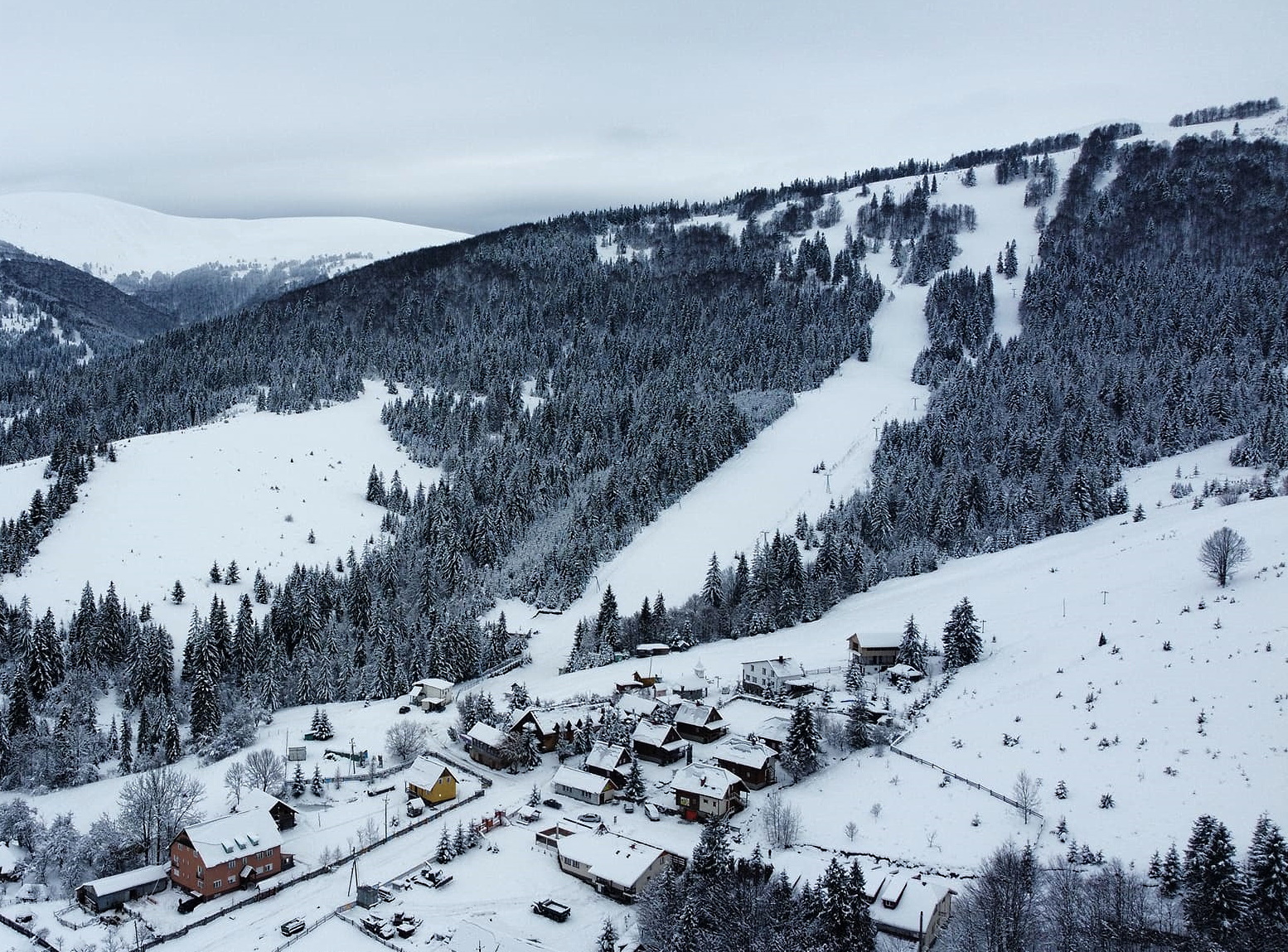 Найкращі лижні траси та підйомники біля Хуста - RIKKA Khust &ndash; Зображення 4