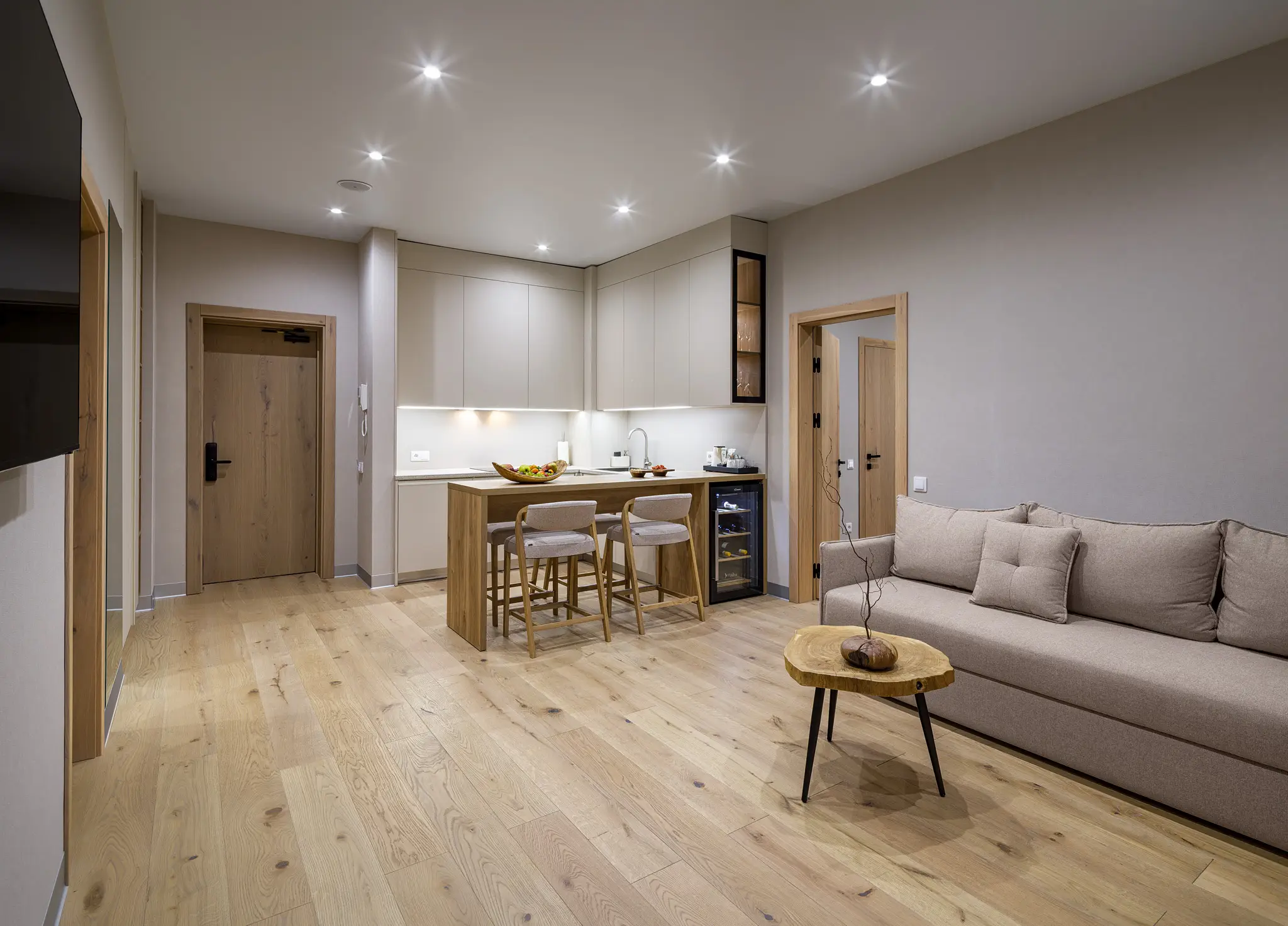 Сімейний люкс із кухнею та балконом в Rikka &mdash; відпочинок у Закарпатті &ndash; Зображення 23