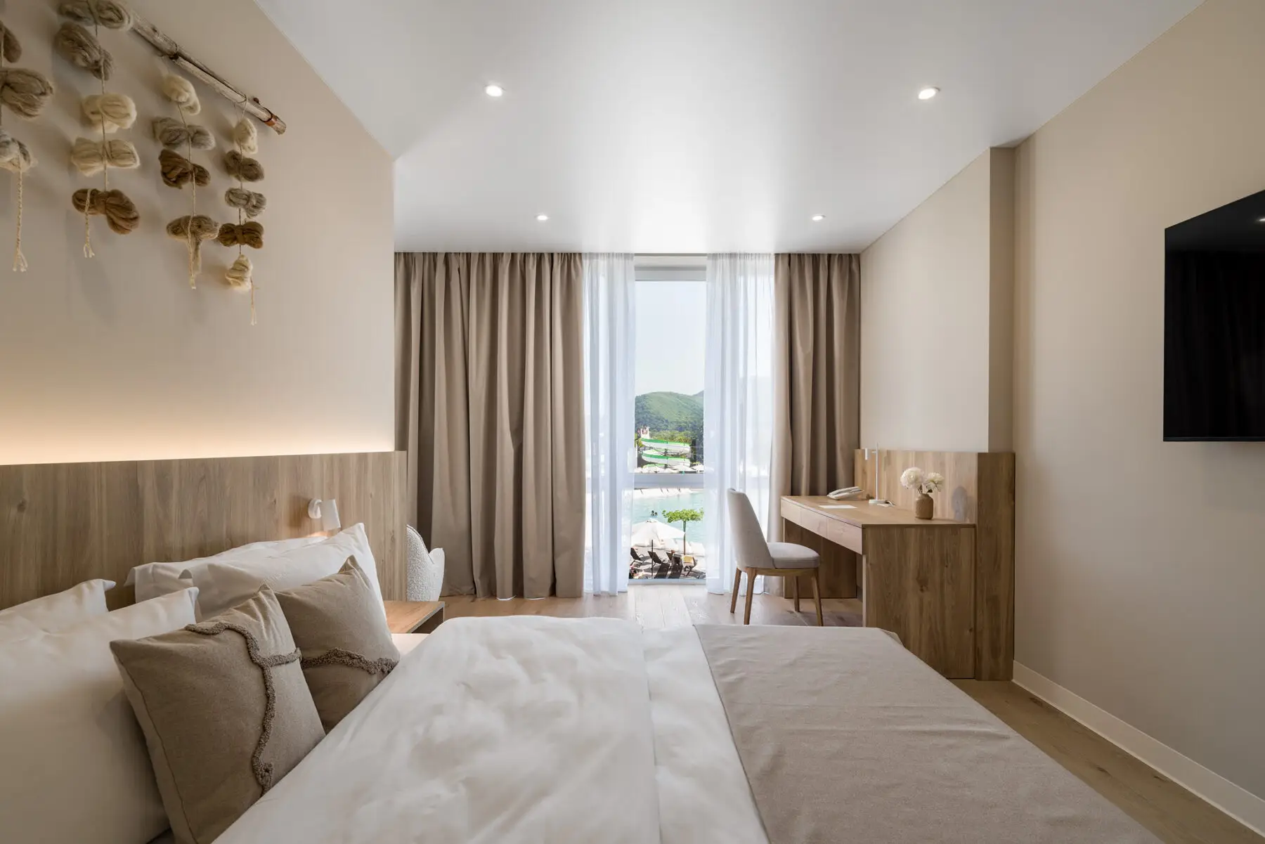 Номери Rikka Khust &mdash; проживання в термальному курорті Закарпаття &ndash; Зображення 7