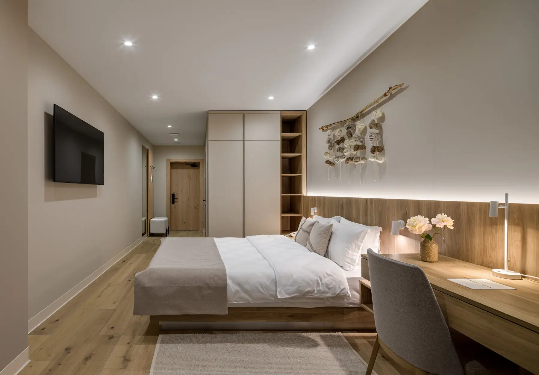 Стандартний номер у Rikka Khust &mdash; економний комфорт у Закарпатті &ndash; Зображення 6