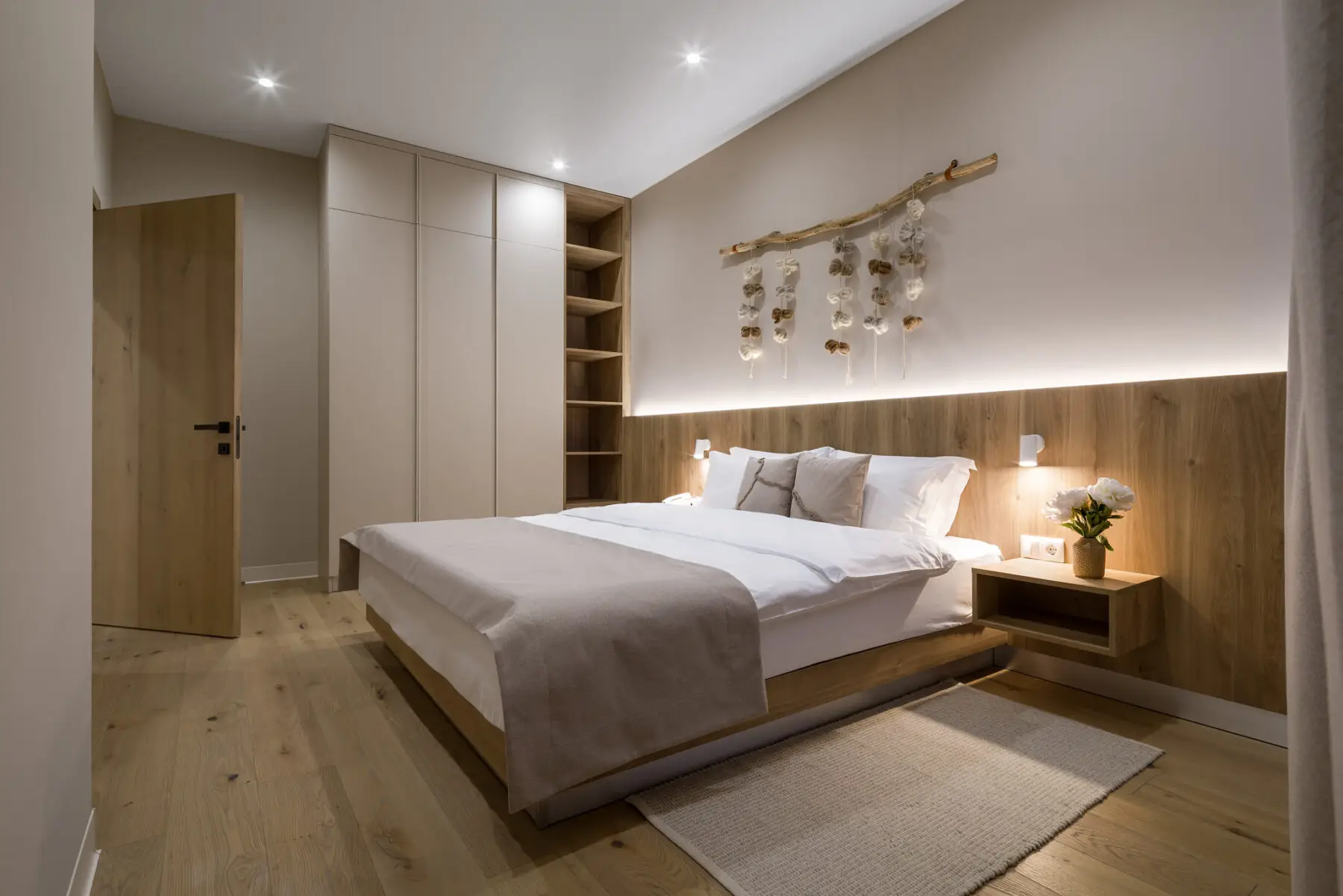 Люкс з кухнею та спальнею у Rikka Khust &mdash; номер в Закарпатті &ndash; Зображення 27