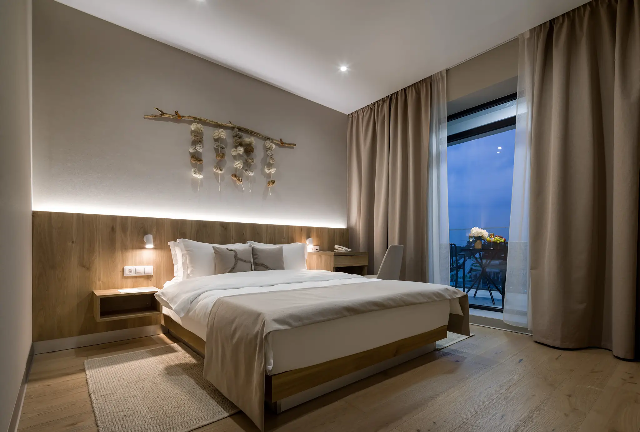 Напівлюкс у Rikka Khust &mdash; комфортний номер із атмосферою Закарпаття &ndash; Зображення 6