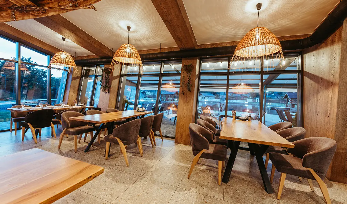 Ресторація Карась — закарпатська кухня та прісноводні делікатеси у Хусті – Зображення 6