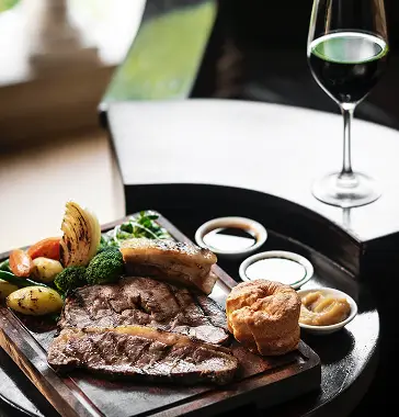 Ресторан Lugosh &mdash; авторська закарпатська кухня, м&rsquo;ясо та вино у Хусті &ndash; Зображення 9