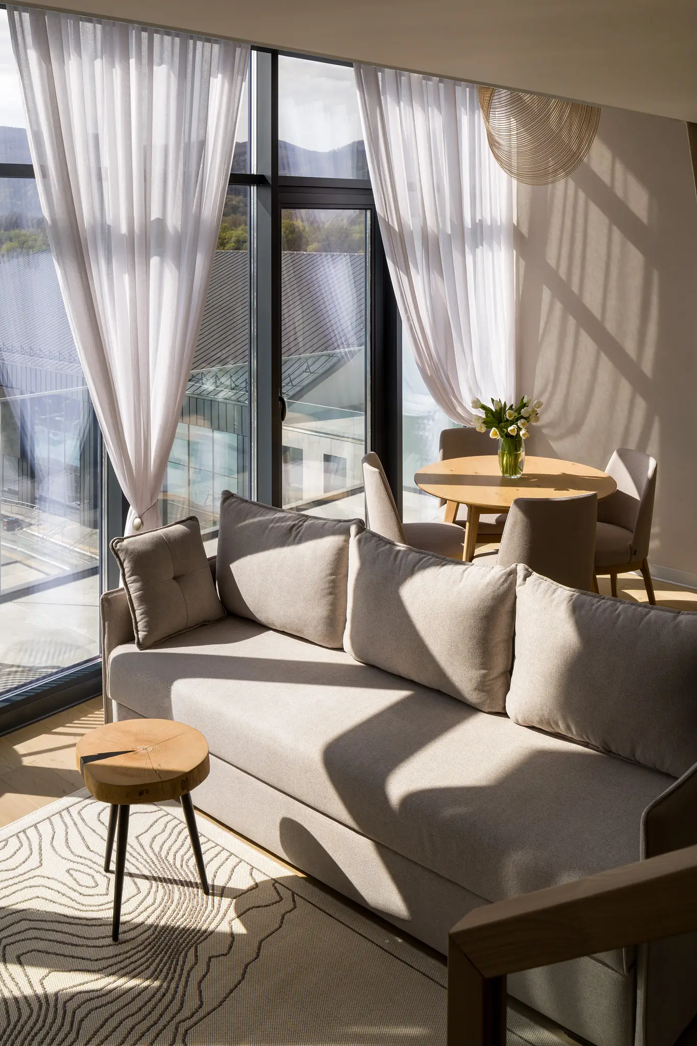 Дуплекс з балконом та панорамним видом - RIKKA Khust - Thermal Resort &ndash; Зображення 40