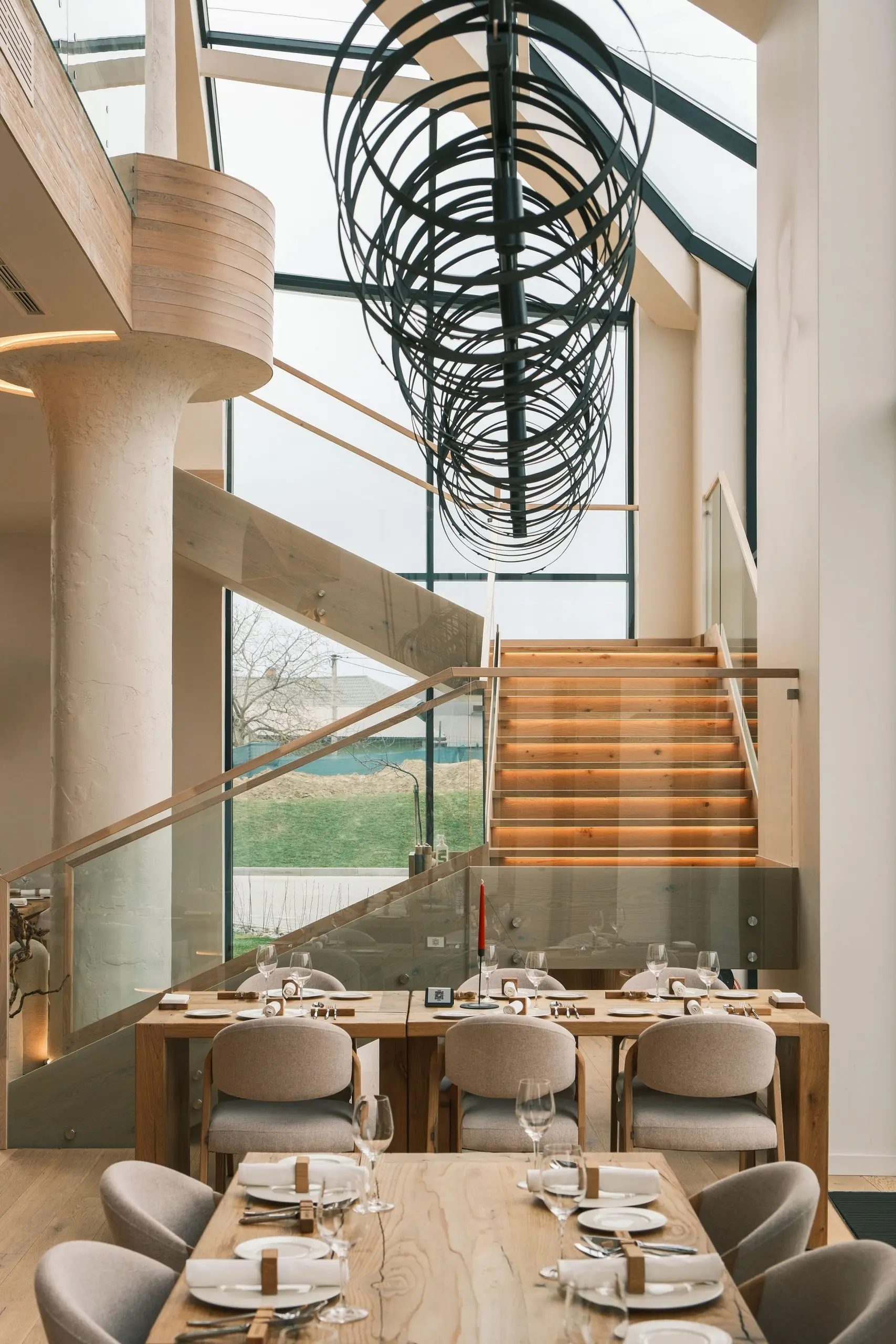 Ресторани готелю Rikka Khust: Lugosh, Gourmet Hall, Rikka Cafe &ndash; Зображення 4